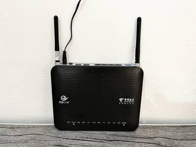 Huawei EchoLife HG8245 EPON Fiber Router