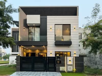 5 Marla Ultra Modern Next To Corner & Park House For Sale In Lake City Sector M-7B