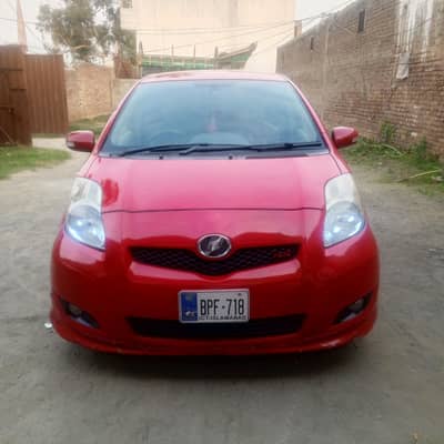 Toyota vitz full option