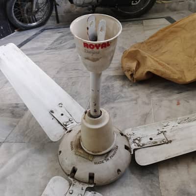 fan ceiling royal delux 2015