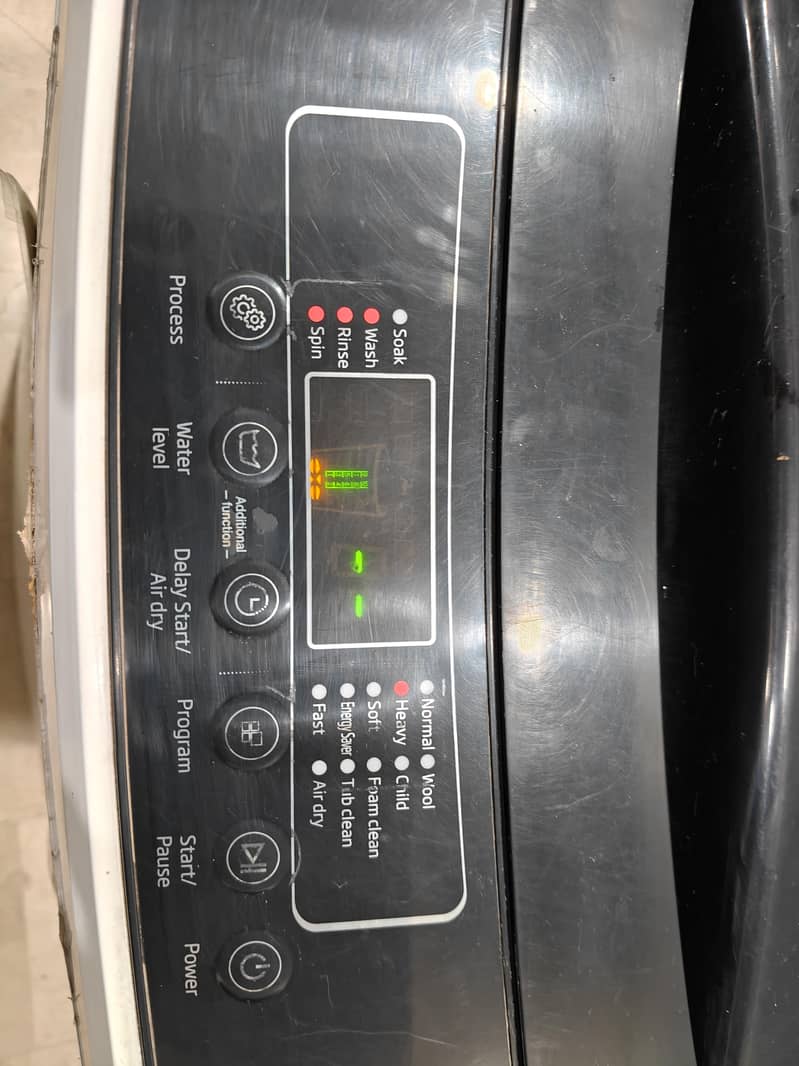 Dawlance fully automatic Washing Machine 4