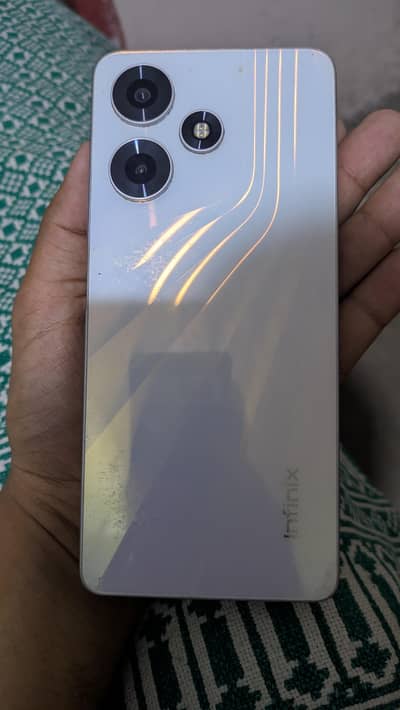 Infinix Hot 30