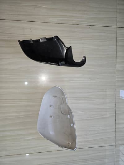 Honda Vessal (right side mirror cover