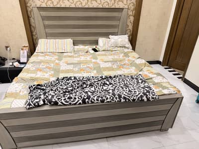 new bed only two months used