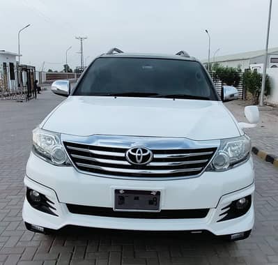 Toyota fortuner 2016 model TRD edition