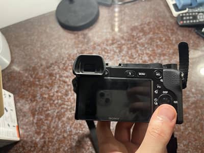 Sony a6100 Mint condition barely used