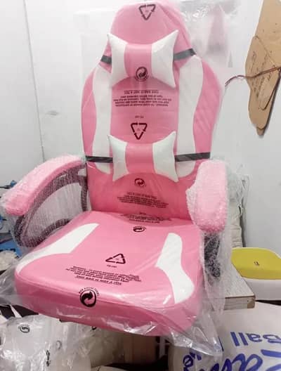 Gaming chair and Boss chair
