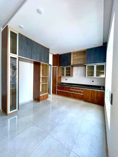 500yards plot at most prime location of DHA phase 8