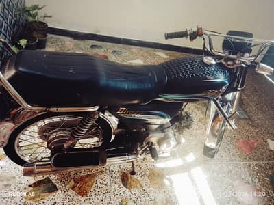Yamaha dhoom yd 70