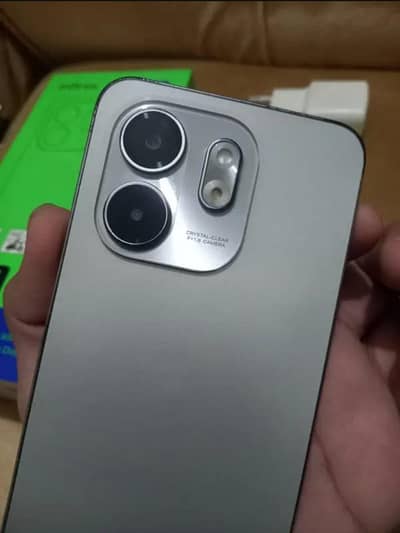 infinix smart 9 HD 4+4 128