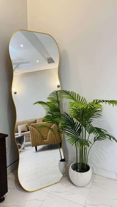 6ft Full Length Wavy Mirror