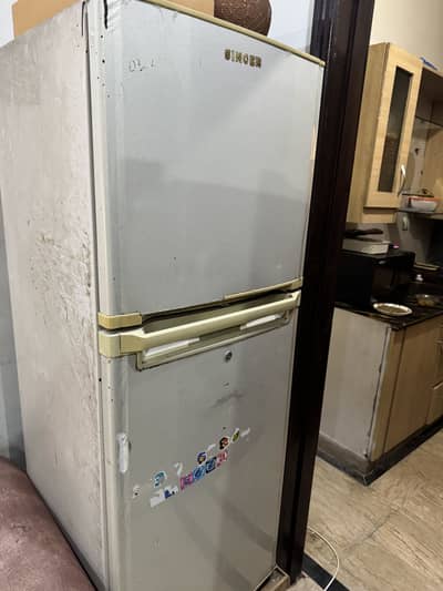 Singer refrigerator Medium
