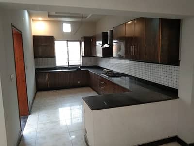 1 kanal upper portion for rent in AWT