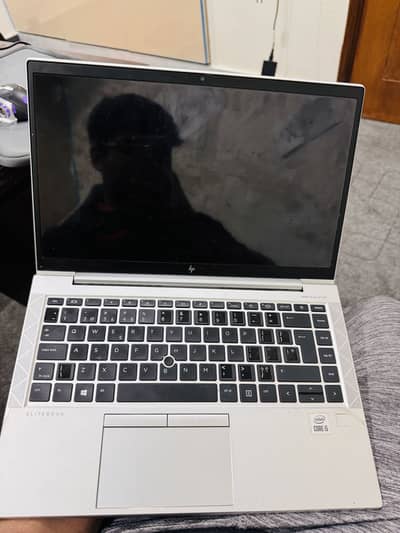 Hp elite book core i5 9th generation