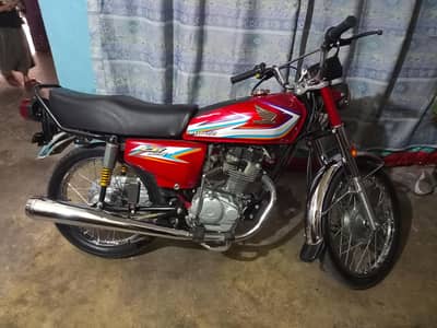 honda 125 2016 red colour