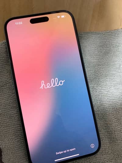 “آئی فون 15 پرو میکس 1 ٹی بی بلک، برانڈ نیو، سِم لاکڈ”