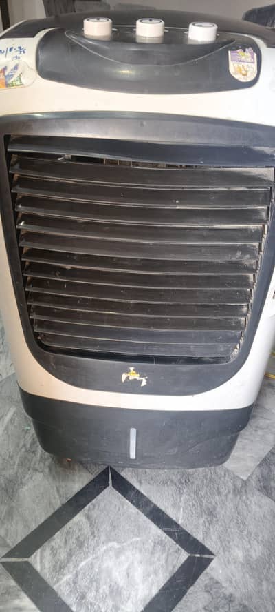 local madeRoom Coller no brnad 12volte DC power