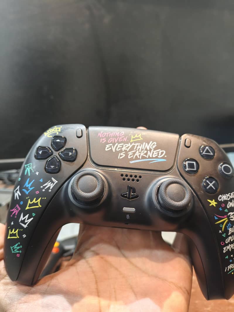 PS 5 Wireless Controller 1