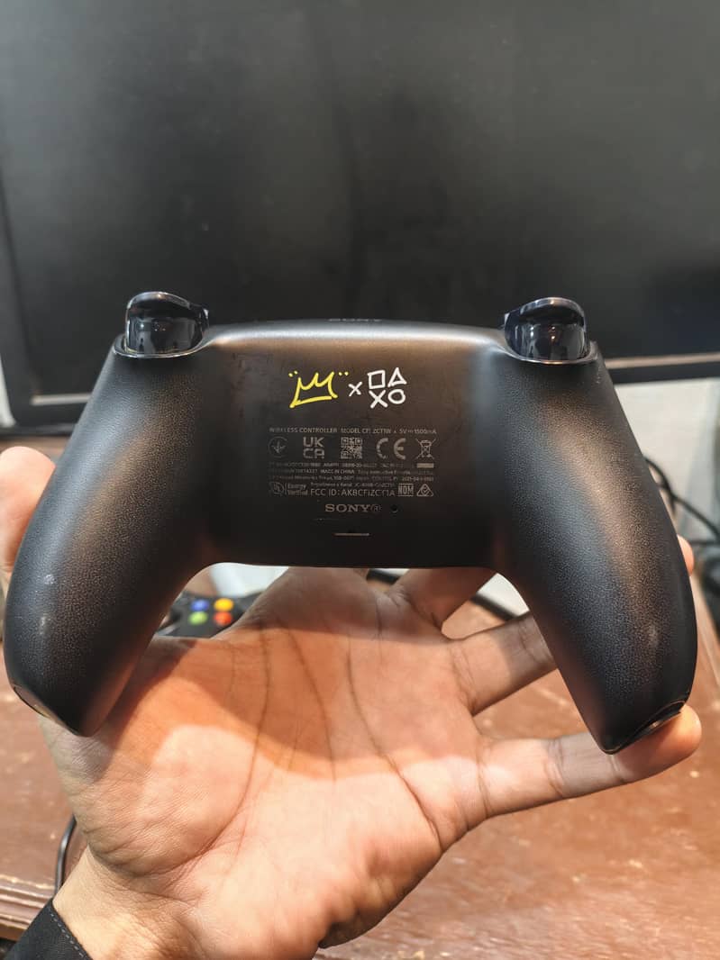 PS 5 Wireless Controller 3