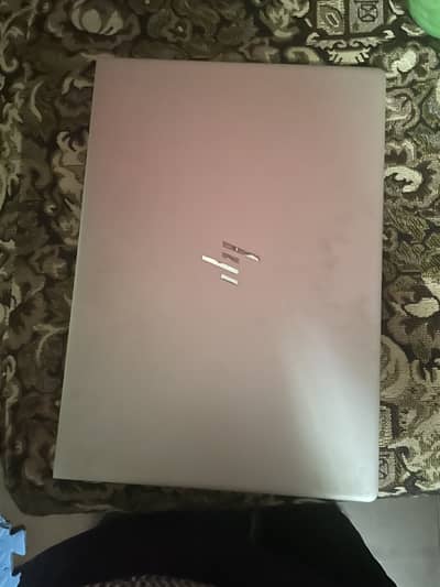 HP Elitebook 840 G5
