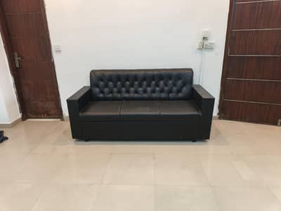 5 Seater sofa for sale