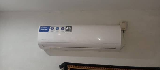 Dawlance Inverter AC (Heat & Cool) Brand new condition 3 month used