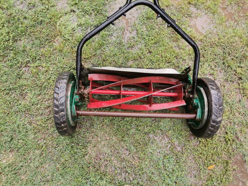 Grass cutting machine 2