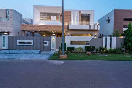 DHA Lahore 1 Kanal Mazher Munir Design House With 100% Original Pics Available For Rent