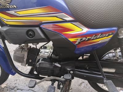 Honda pridor
