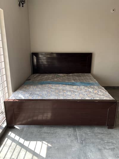 BED & Mattress with side tables