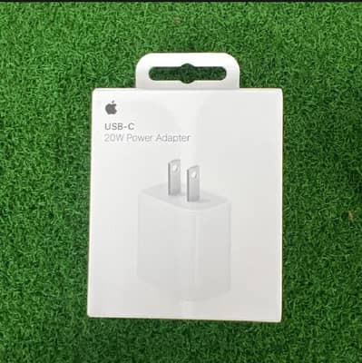 Apple 20W USB-C Power Adapter – Fast Charging 2-Pin Plug (Original