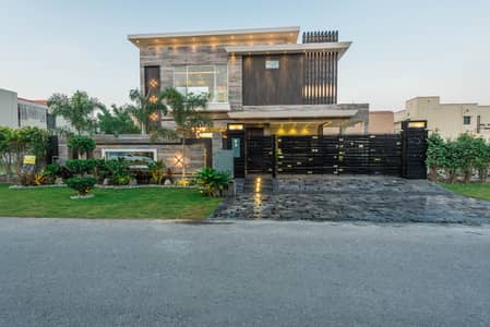 D H A Lahore 1 Kanal Owner Build Design House Fully Basement With Swimming Pool With 100% Original Pictures Available For Rent