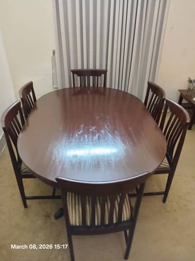 Dining table with 6 chairs