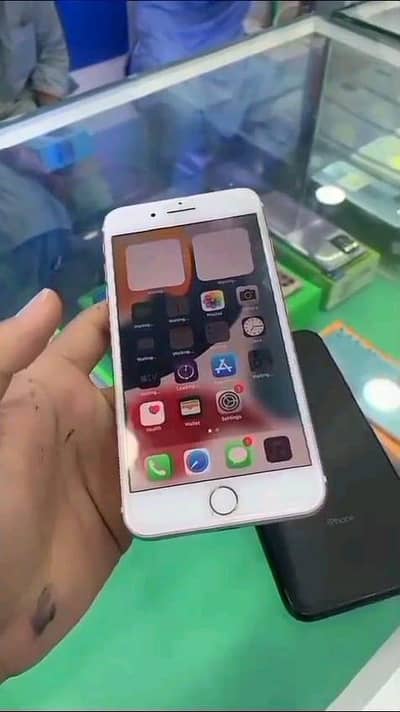 iPhone 7 plus 128 GB PTA approved my WhatsApp03314372136