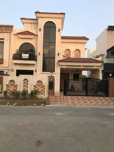 10 MARLA BRAND NEW LUXURY HOUSE IS AVAILABLE FOR SALE IN DHA PHASE 11 RAHBAR SECTOR 1