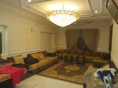 1 kanal used house for sale in lake City Lahore