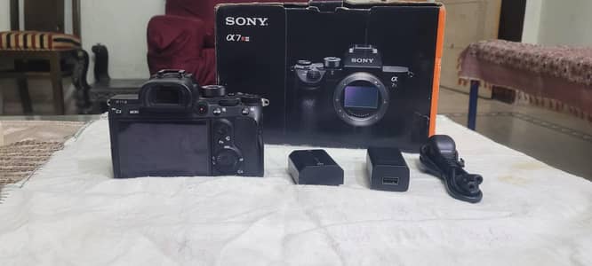 sony A7Riii condition 10x10   sc counter 13k