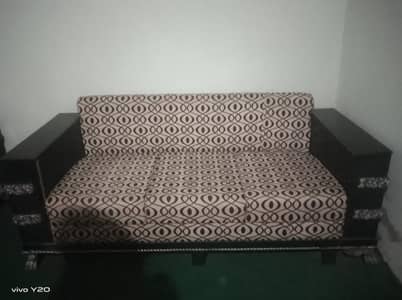 new Good condition  sofa set 6 seter