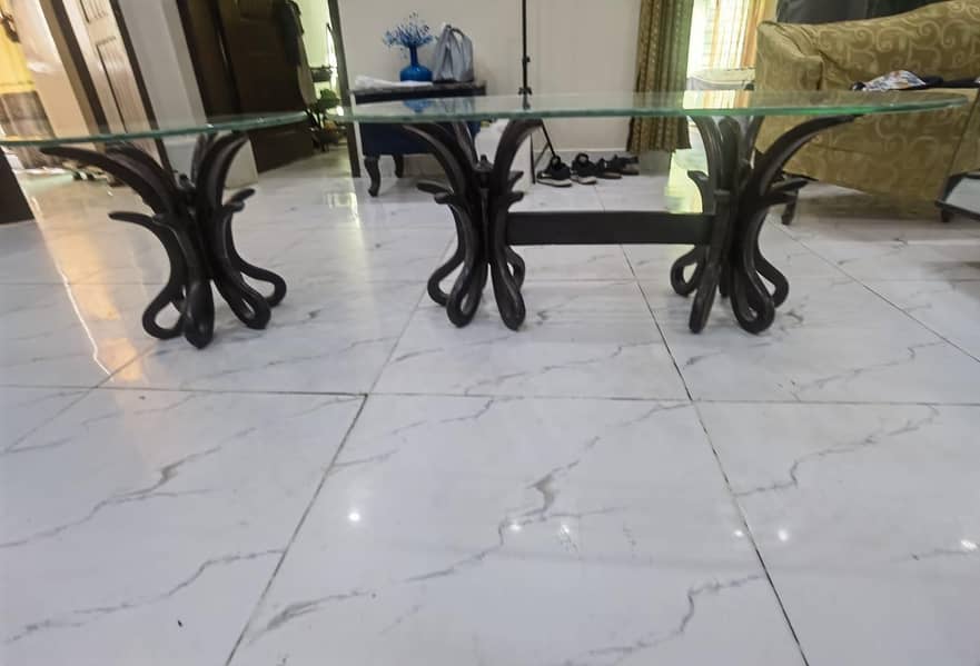 1 centre table and 2 side table 4