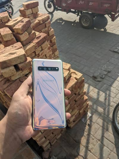 S10 5g 8/256 10/9.5 condition