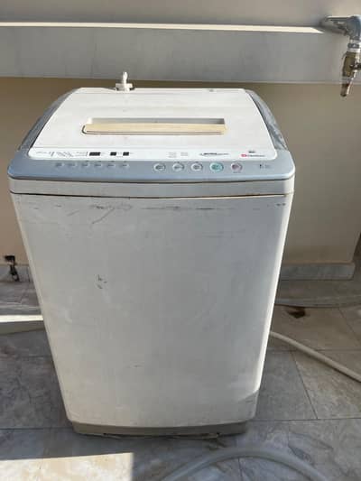 Dawlance Top-Load washing machine
