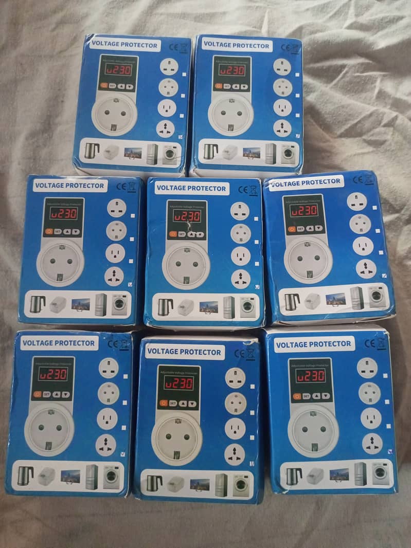 Automatic Voltage Protector Socket AC 220V Adjustable 16A Power Surge 0