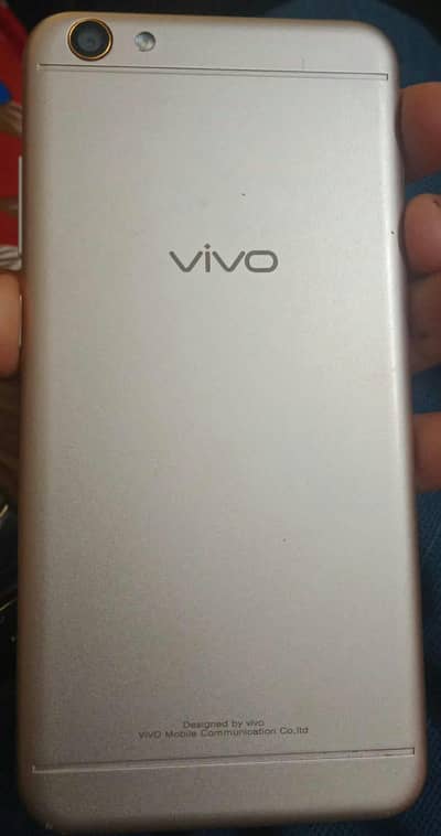 emergency sell.     WhatsApp number 03345607356