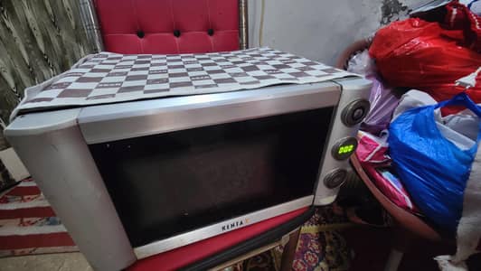 KENTAX model KN-22/AS microwave oven.