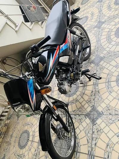 CD 70 dream 2016 for sale