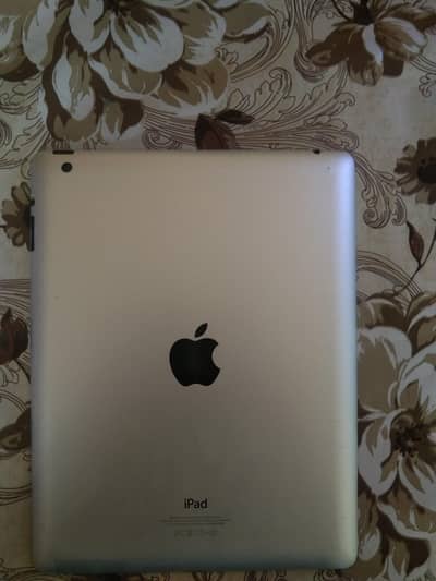 iPad 4 gen 13 gb