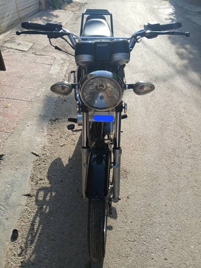 Suzuki GS 150