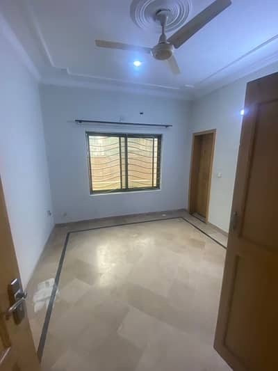 10 Marla Ground Floor For Rent With All Basic necessities