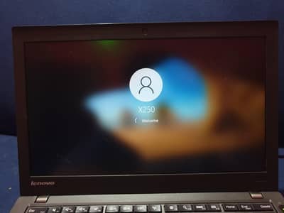 Lenono X250 i5 5th Gen 8GB 180GB Urgent Sale