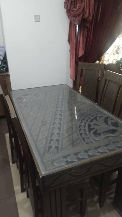 brand new table with 6 chairs